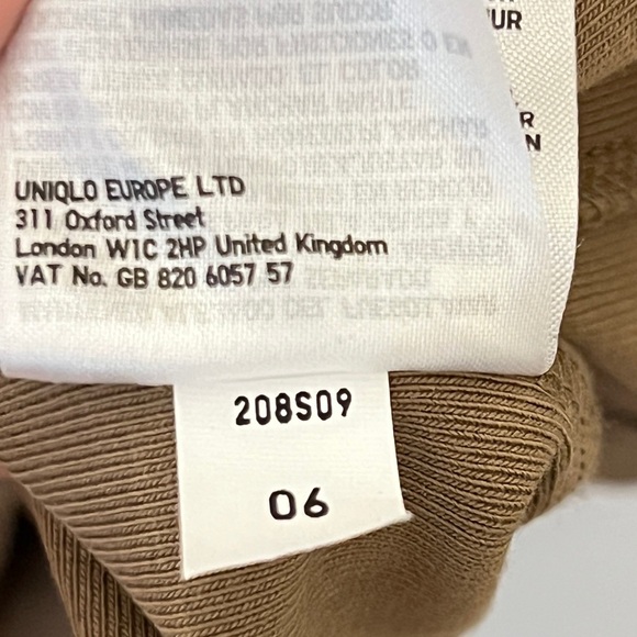 UNIQLO Women's Tan Long Sleeve Turtleneck Top Size L - Picture 5 of 5